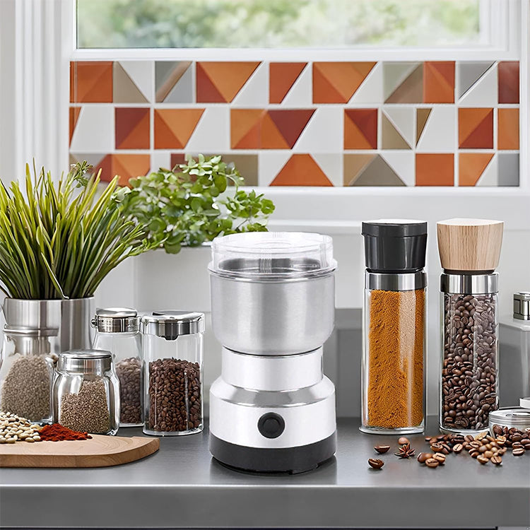 Molinillo de café, granos y especias